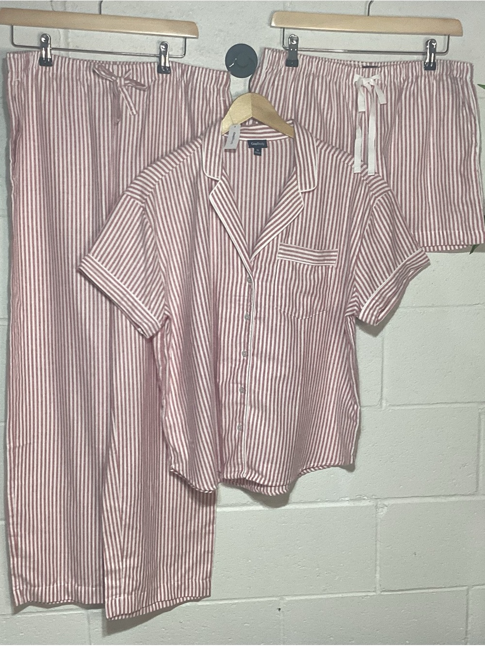 GAP Pink/White Striped Short-Sleeve Button-Down Shirt Pants Shorts Set | Soft!